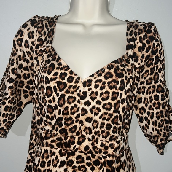 Torrid leopard print dress size 1 - Picture 5 of 8
